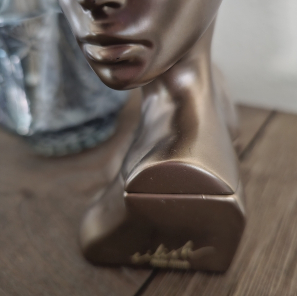 Billie Eilish - 3.4 Oz. Eau de Parfum Spray - Picture 3 of 8